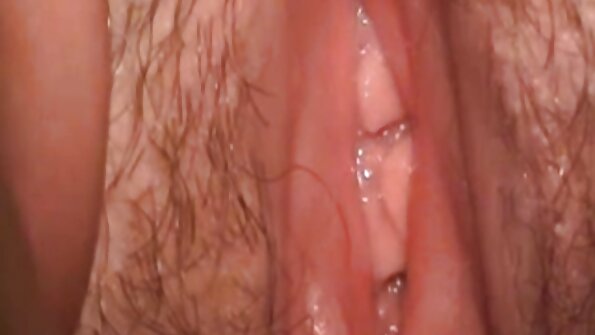 Pornstars ໃນງານລ້ຽງວິທະຍາໄລໄດ້ຮັບການ fucked ໃນຂະນະທີ່ທຸກຄົນສັງເກດເບິ່ງ